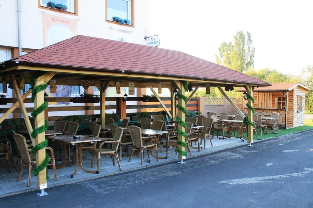 Landgasthof Frankentor Wasserlosen エクステリア 写真