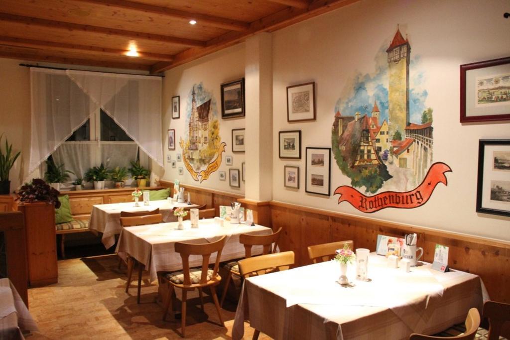 Landgasthof Frankentor Wasserlosen エクステリア 写真