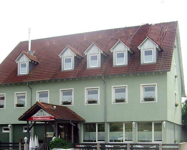 Landgasthof Frankentor Wasserlosen エクステリア 写真