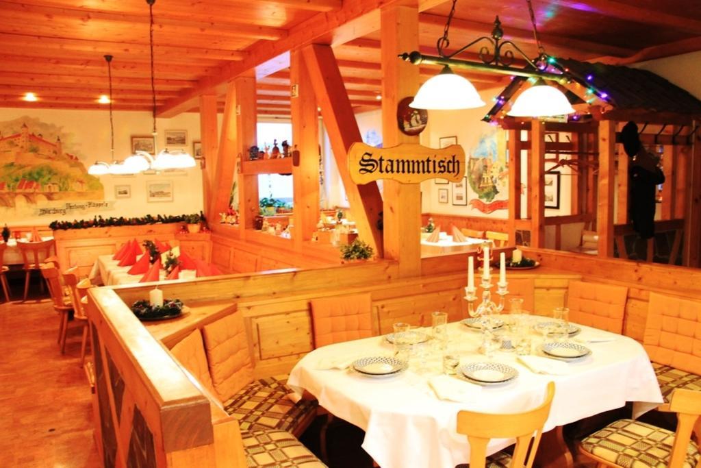 Landgasthof Frankentor Wasserlosen エクステリア 写真