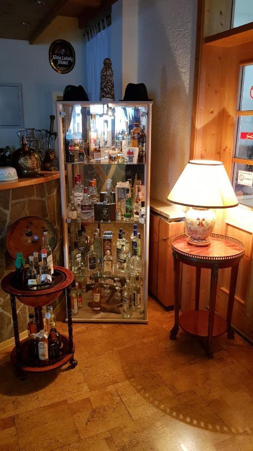 Landgasthof Frankentor Wasserlosen エクステリア 写真